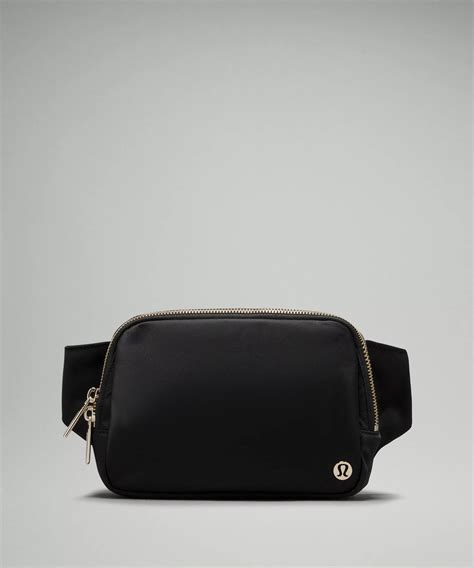everywhere belt bag large 2l metal hardware
